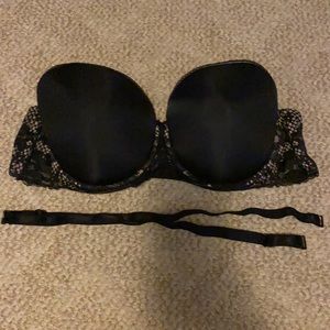Adore Me Black Bra (straps/strapless). Size 42DD.